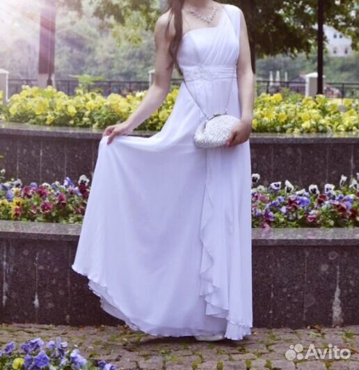 Вечернее платье