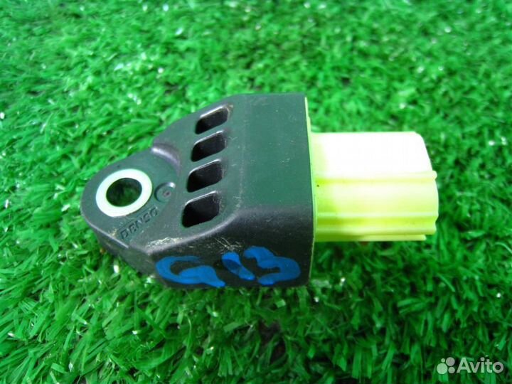 Датчик удара боковой Toyota Yaris P13 2015