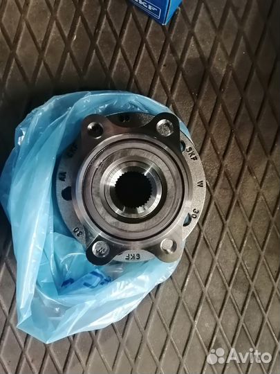 Ступичный подшипник на vag SKF vkba 3643