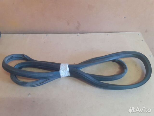 Уплотнитель двери задний левый Daewoo Nexia