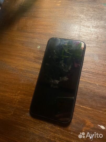 iPhone Xr, 128 ГБ