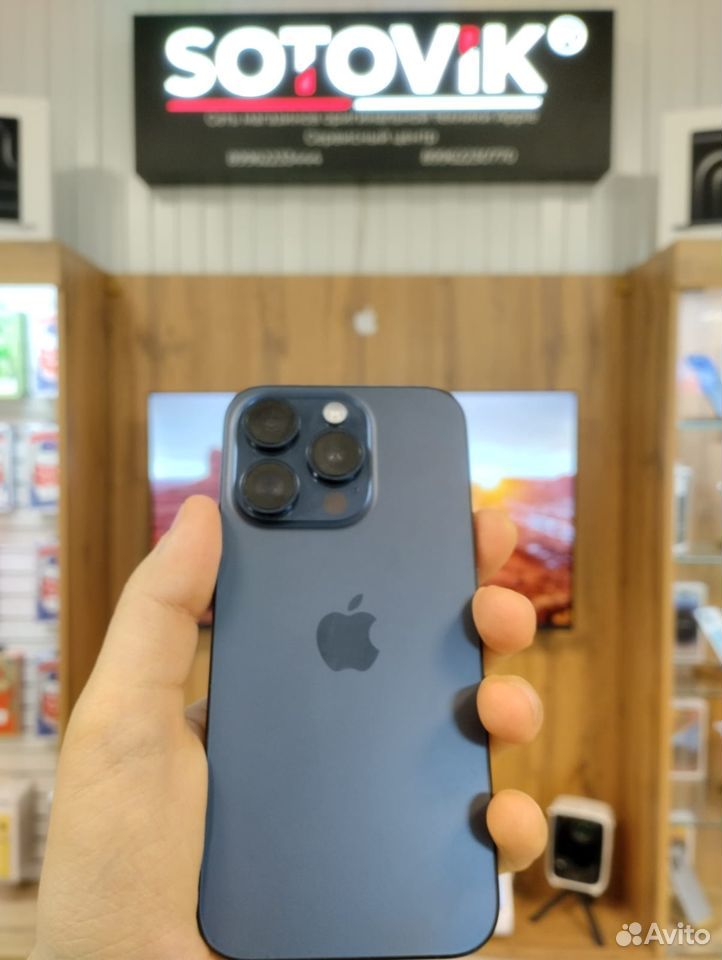 iPhone 15 Pro, 128 ГБ