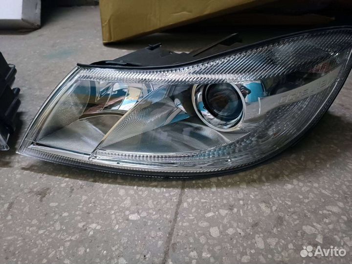 Фары Шкода Октавия 08-13 г.в. новые