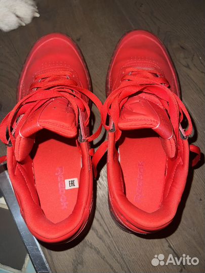 Кроссовки reebok женские