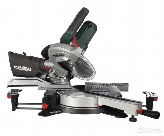 Пила торцовочная Metabo KGS 216 M с протяжкой