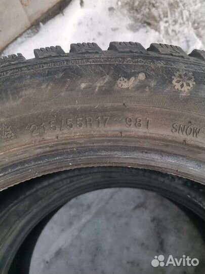 Kumho I'Zen KW22 215/55 R17 98T