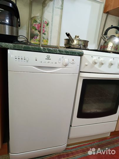 Кухонный гарнитур угловой бу