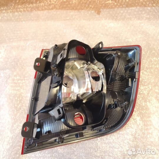 Фонаpь задний левый Skoda Rapid