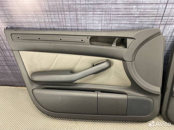 Комплект обшивок дверей Audi Allroad C5 BES 2003