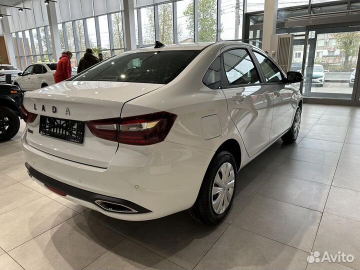 LADA Vesta 1.8 CVT, 2024