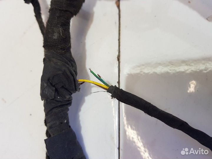 Электропроводка двери передней левой (Haval F7)