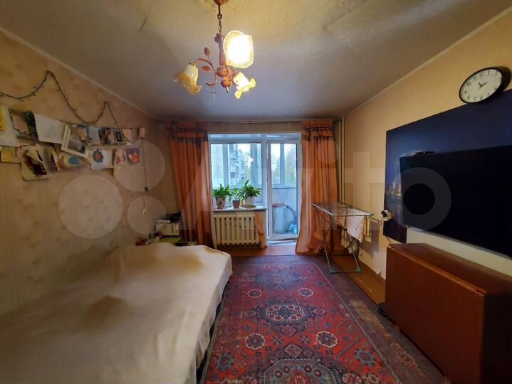 3-к. квартира, 61 м², 1/5 эт.