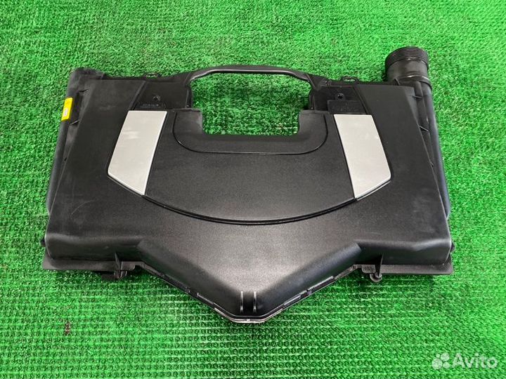 Корпус воздушного фильтра Mercedes-benz Gl-class