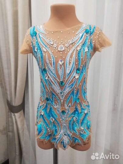 Костюм для художественной гимнастики 