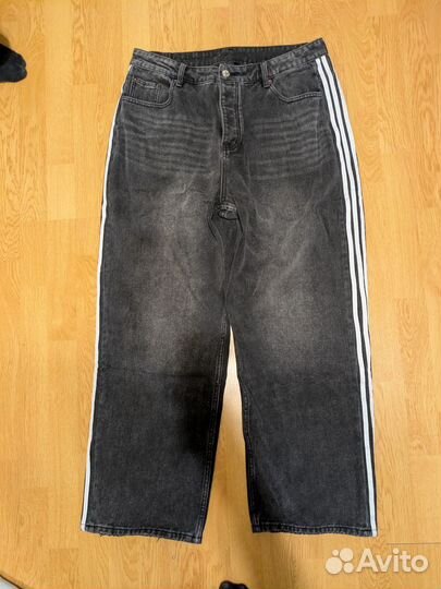 Джинсы balenciaga x adidas