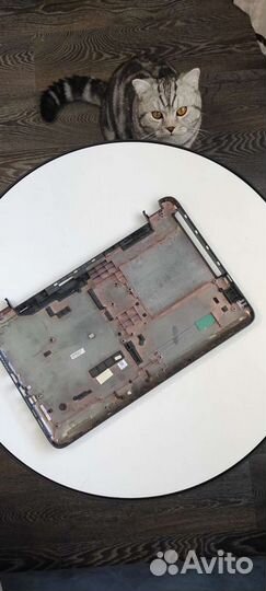 Продам ноутбук HP на запчасти