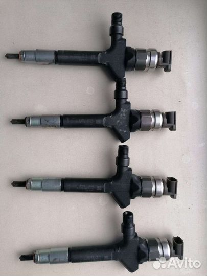 Форсунка мазда бонго RF8P13H50