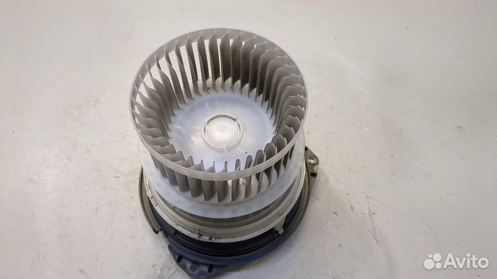 Двигатель отопителя Toyota RAV 4 2018, 2020