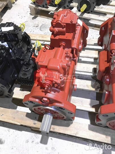 Гидравлический насос Hyundai R320LC-7