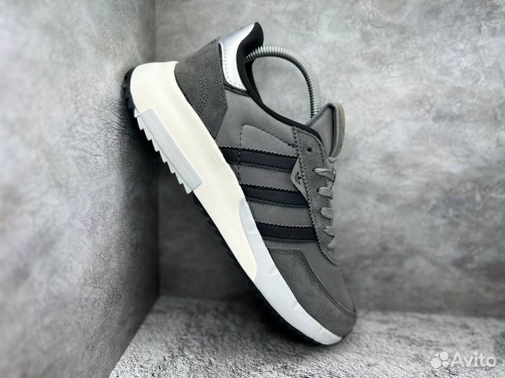 Эффектные кроссовки Adidas Petropy (Арт.58049)