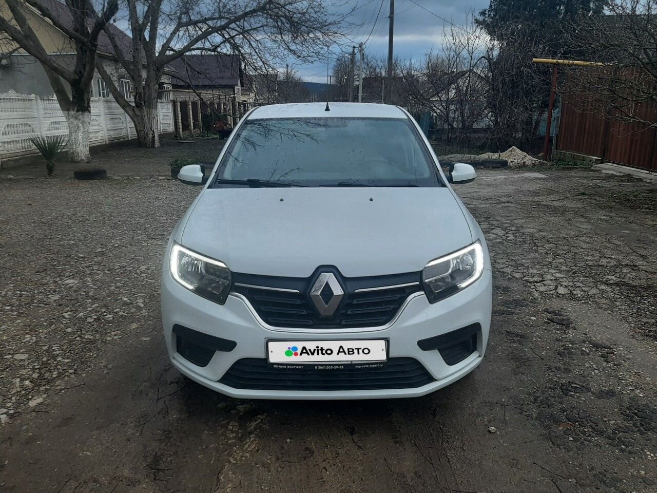 Renault Logan: фото владельца