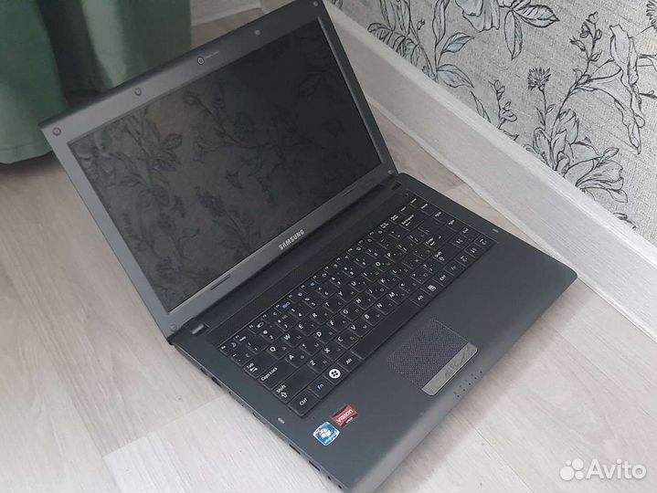 Ноутбук samsung r425