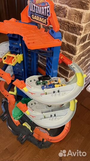 Гоночный трек Hot wheels