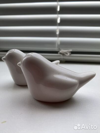 Керамика 2 солонки в форме птичек, соль и перец