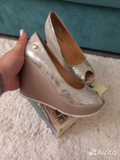 Туфли женские