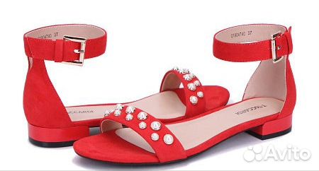 Босоножки новые, 39 размер