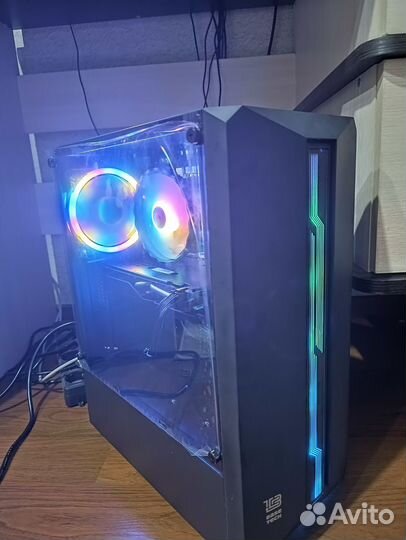 Новый игровой пк intel 12 ядер / 16 gb, rx 580