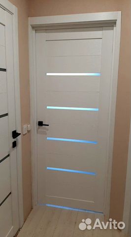 Межкомнатные дверь новые со стеклом