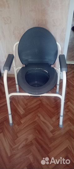 Санитарный стул туалет