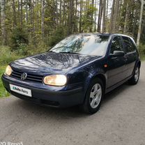 Volkswagen Golf 1.6 MT, 2000, 276 000 км, с пробегом, цена 375 000 руб.