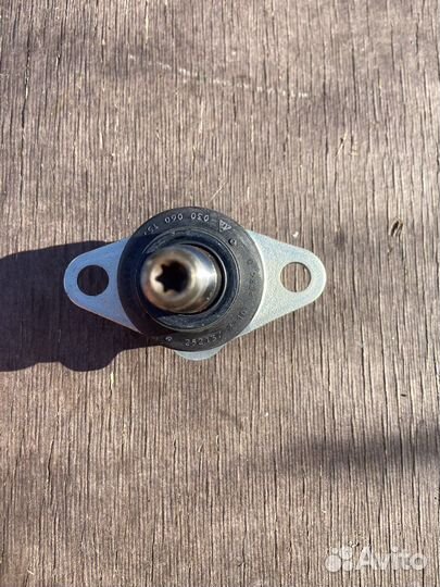 Опора шаровая BMW X3(E83) -12/06 нижн.лев/прав