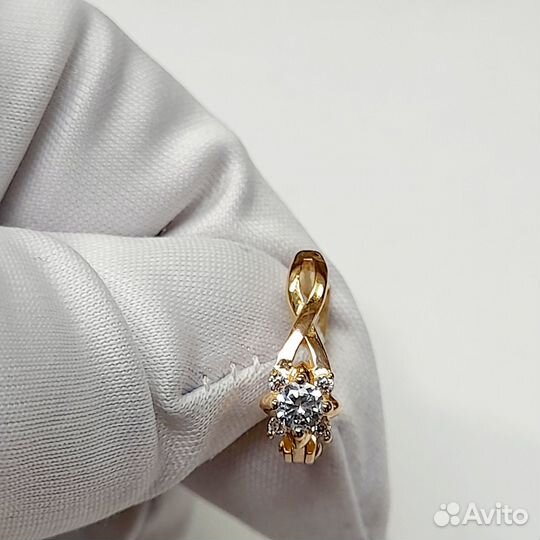 Золотые серьги с фианитом