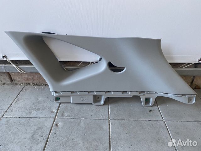 Накладка стойки задней правой верхняя Seltos