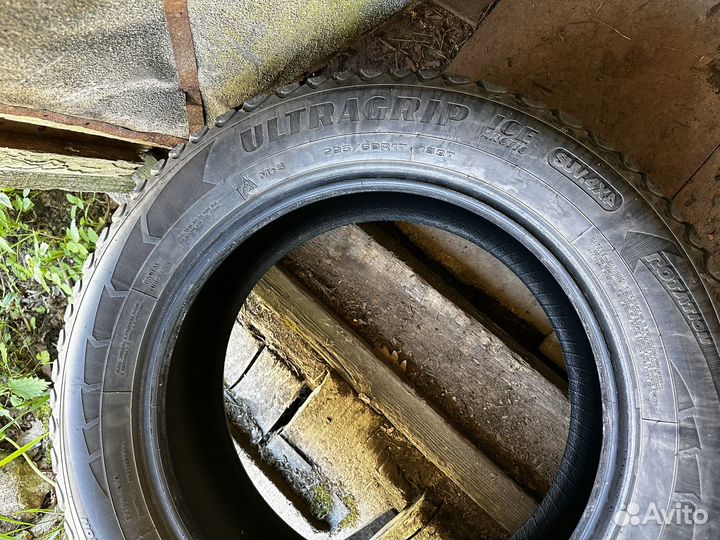 Goodyear Ultragrip Ice Arctic 225/60 R17 103T