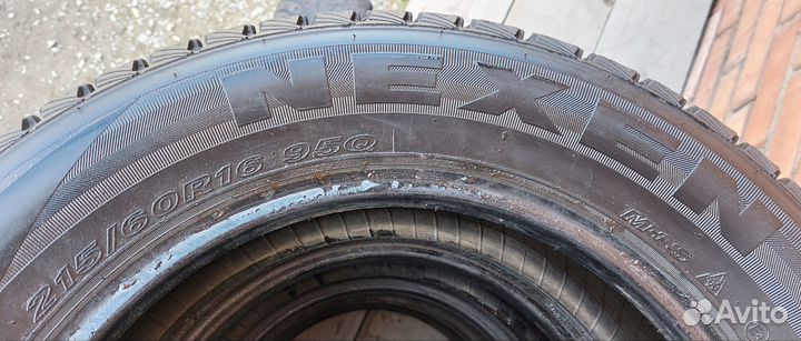 Nexen Winguard Ice 215/60 R16