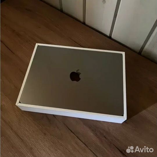 Air 15” M3 24/512 Grey MC9H4