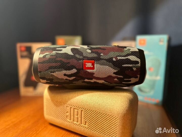 Колонка jbl charge 3