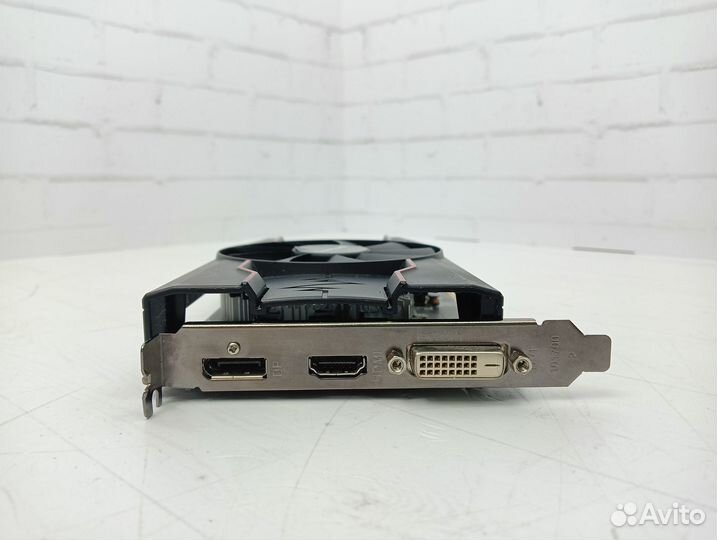 Видеокарта Sapphire RX 550 2GB gddr5