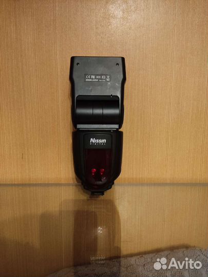 Вспышка Nissn Digital