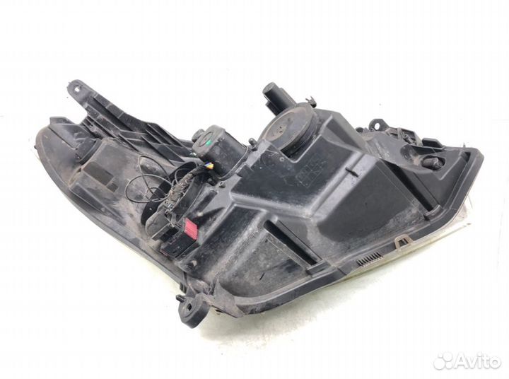 Фара 1LG27037043 Opel Astra H (2004-2010)