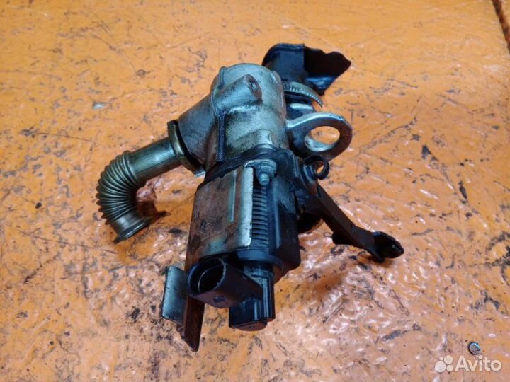 Клапан рециркуляции газов (EGR) Renault Megane K9K