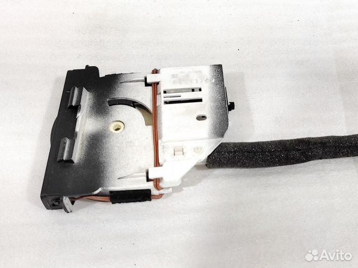Регулятор отопителя Touareg (2002-2010) Volkswagen