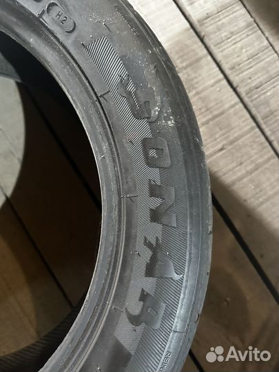 Sonar SX-9 235/55 R18