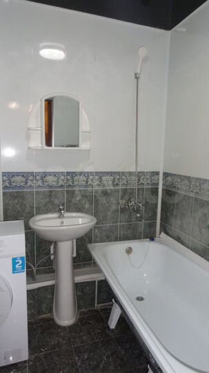 2-к. квартира, 51 м², 2/10 эт.