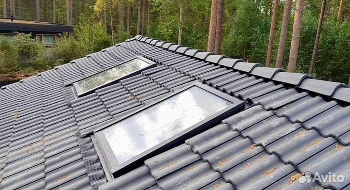 Мансардное окно с окладом и установкой