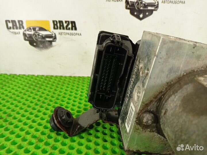 Блок ABS (насос) Volkswagen Tiguan